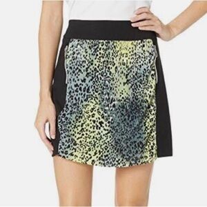 Jamie Sadock Women's animal Print Pull-On Skort Size 10  pleated golf skirt